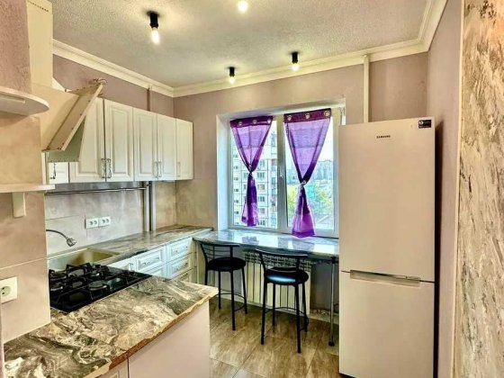 Аренда: 2 комнатной квартиры до Метро 5 минут Киев