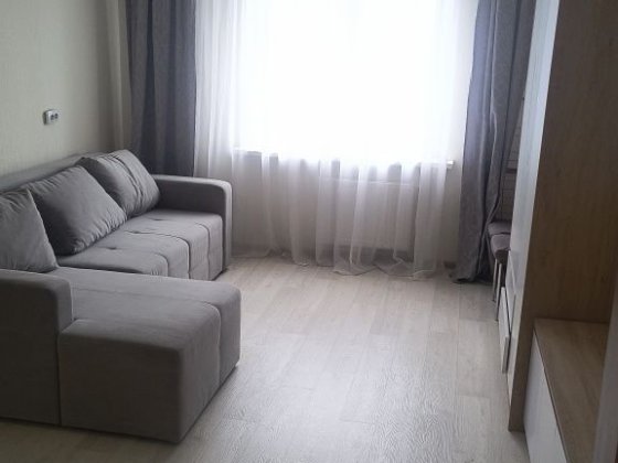 Оренда однокімнатної Здолбунівська 13, ст.м.Поздняки Київ