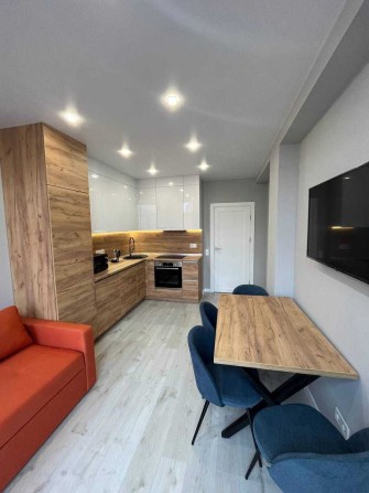 Оренда 3-кім квартири 92 м2 в ЖК Комфорт Таун, вул. Регенераторна, 4. - фото 1