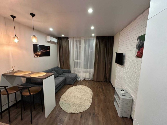 Оренда 1к смарт квартири 24м2 ЖК "Комфорт Таун" вулиця Регенераторна 4 - фото 1