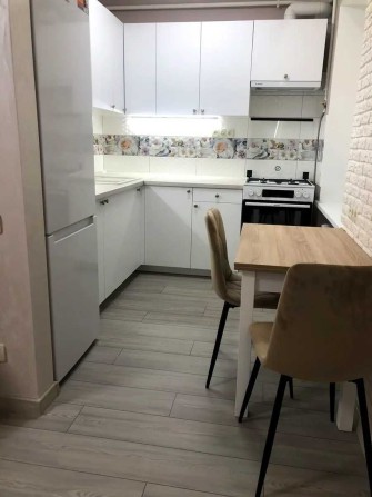 Здається в оренду 1 кімнатна квартира за адресою проспек Соборності 24 - фото 1