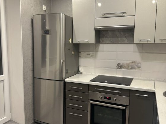 Сдается 2-комнатная квартира после ремонта на длительный срок. Киев