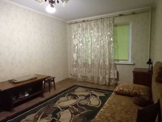 Сдается 1 ком кв пр Червонои калыны 28, газ, теплая квартира, Троещина Киев