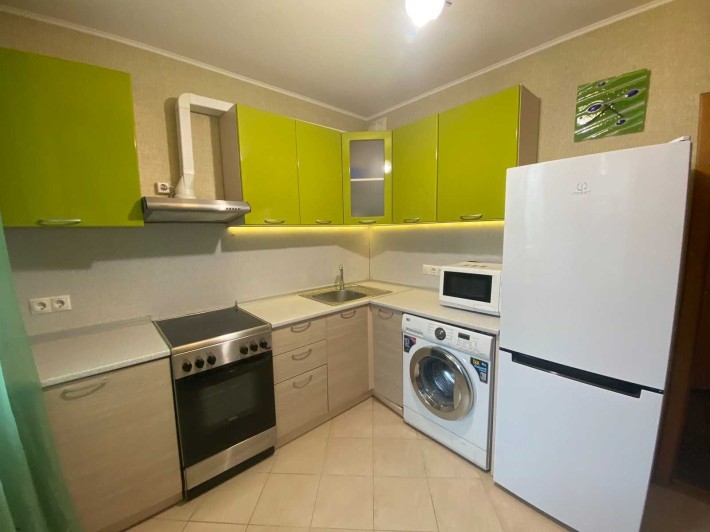 Здається 1кім.кв.вул.Зої Гайдай 12/10, метро Мінська - фото 1