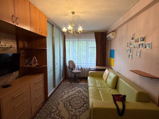 Сдам квартиру на лесном массиве Киев