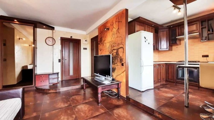 Ентузіастів  Русанівка дві спальні - фото 1