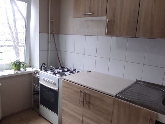 Сдам 2 к квартиру,52 кв м,Метро Лесная,газ Київ