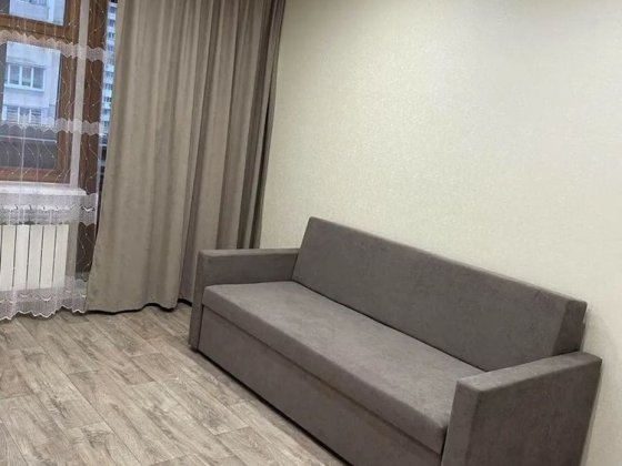 Оренда 1к, вул. Драгоманова 7а, Дарницький район, метро Позняки, Киев