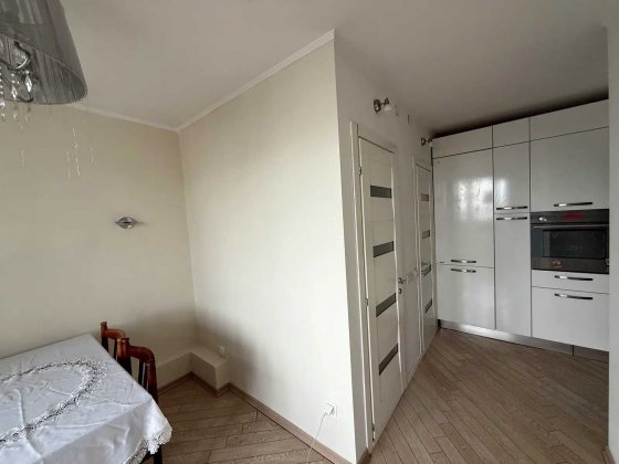 Пропонується 2х кімнатна квартира на початку масиву Троєщина Киев