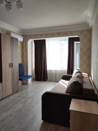 1 кімнатна квартира ст. м. Лісова. Деснянський район, лісовий масив. - фото 1