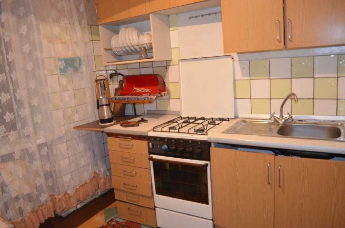 Сдам 2 х ком кв ул Милютенко  метро Лесная Черниговская  Лесной массив - фото 1