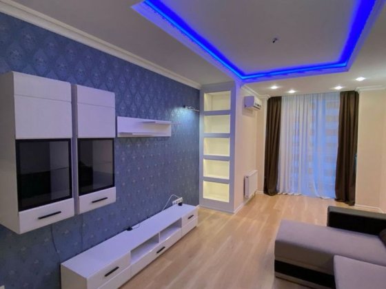 Здам 1.кім квартиру Драгоманова 2а Ашан метро Позняки Київ