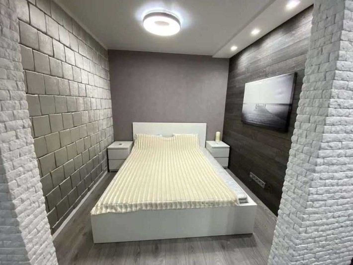 Оренда 1-кімнатної квартири на вул.Петра Калнишевського,14 - фото 1