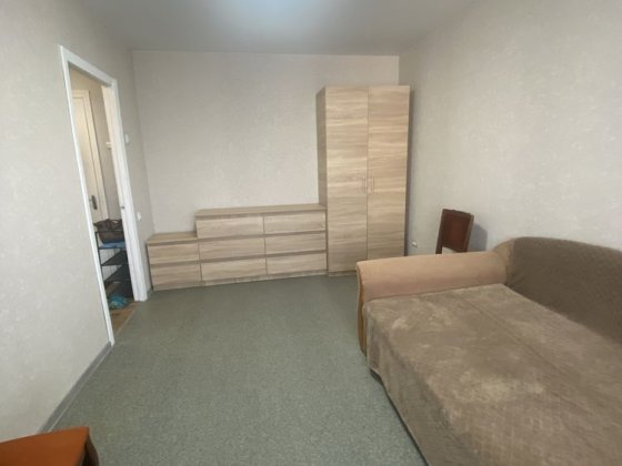 1 кімн Кібальчича 21 Киев