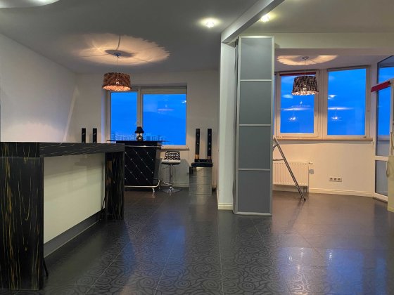 Дворівнева 2-кімнатна квартира в — вул. Автозаводська, 29а (Оболонь) Киев