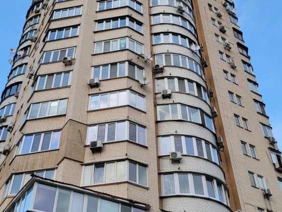 Оболонська набережна, В. Івасюка (Героїв Сталінграда), 18а, оренда 3к. Киев