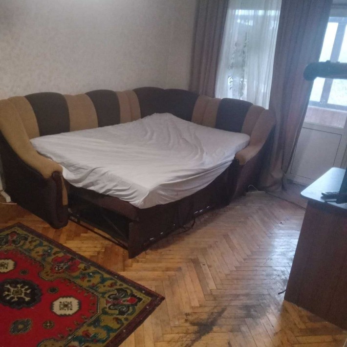 Здаю 2х кімнатну квартиру Дарницька площа від власника - фото 1