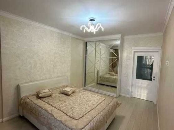 Оренда квартири по вул. Предславинська, 55А Киев