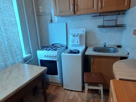 Оренда  2 кв метро Чернігівська Мілютенка вул Киев