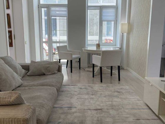 Без %, Простора та Світла Квартира в Самому Центрі, Лютеранська, 8 Київ