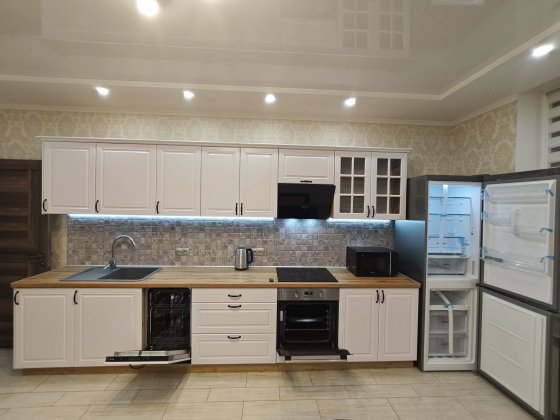 Перша оренда. Техніка та меблі нові. Здається 3х кімнатна квартира по Київ