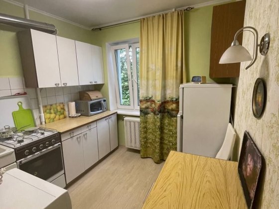 Сдам 1ком квартиру низ пр.Поля  парк Глобы Днепр