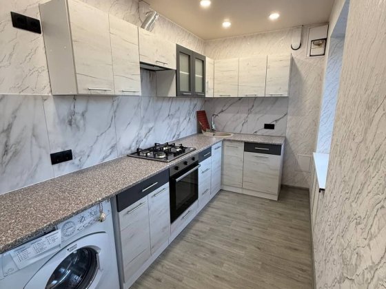 Аренда 3-к Дафи пр. Науки Днепр