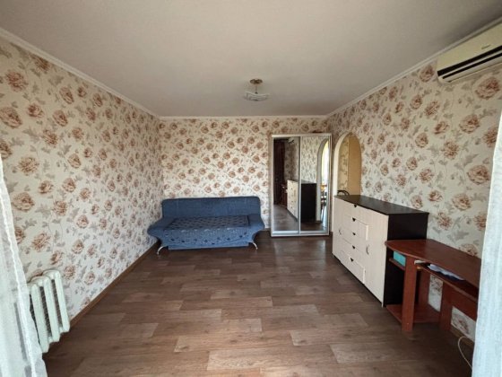 Здається 1 к/к на вул.Шоссейна 9й поверх