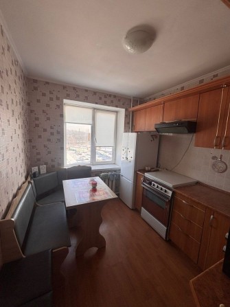 1х квартира Космонавтів - фото 1