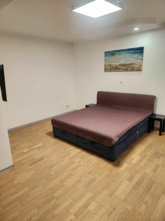 Оренда 2к.кв.(кухня-вітальня +спальня) в новобудові - фото 1