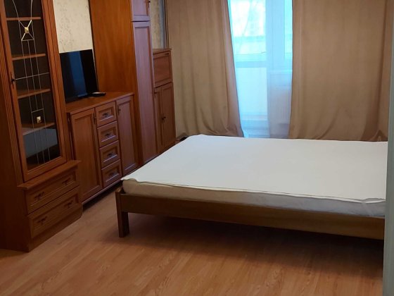 Здаю в оренду свою(без комісії) 1к вул.Євгена Коновальця(ПЕЧЕРСЬК) Киев