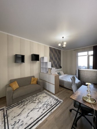 Француский буль. 7,8,9,19 Жемчужина, сдам 1 км, кв с летом - фото 1