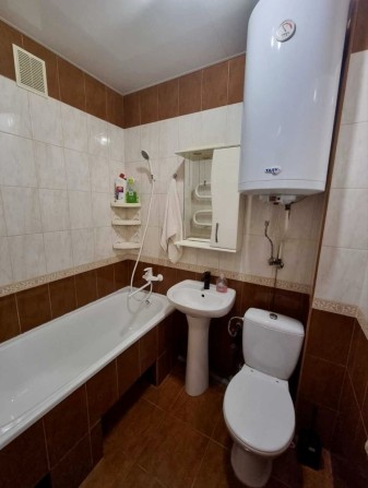 ‼️Сдаю 2 х комнатную квартиру на ЮТЗ / Южная‼️ - фото 1