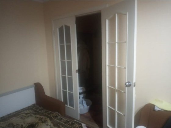 Сдаю 1 к/к ул.Айвазовского/в Корабельном р-не,первый этаж