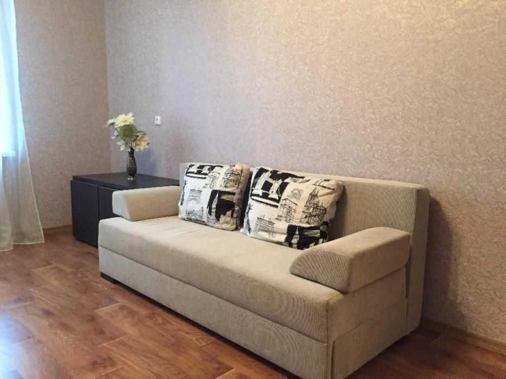 Оренда 2к квартири на вул. Сергія Данченка - фото 1