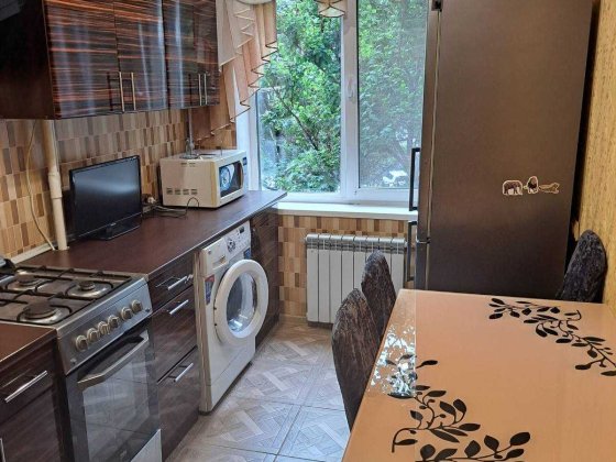 Аренда 3к квартиры ЖМ Фрунзенский(Ломоносовский) Левый берег Днепр