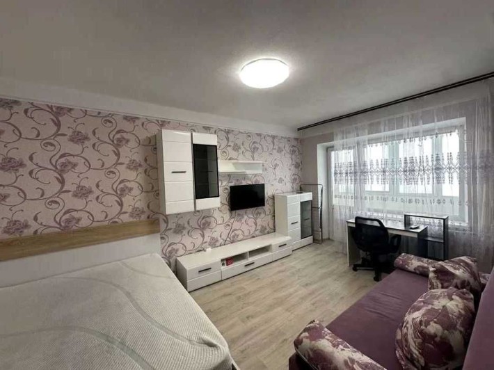 Здається 1-кімнатна квартира,Харківське шосе,21/3 - фото 1