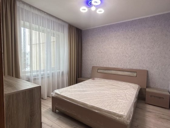 Оренда 2к вул.Героів Дніпра 32а метро 3хв Киев