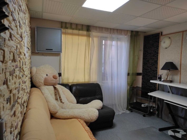 Здам з 09.02. 2к.кв, Ревуцького 24/4, м. Харківська пішки 15", газ. - фото 1