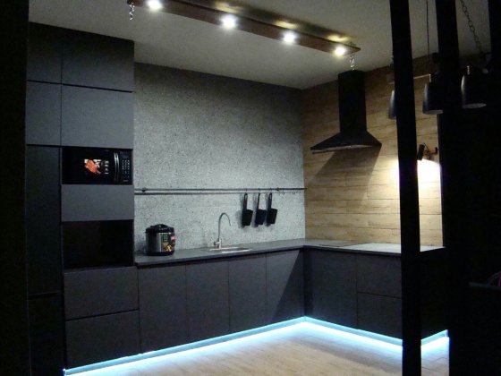 Хозяин Квартира студия Лофт Новострой Оболонь Київ