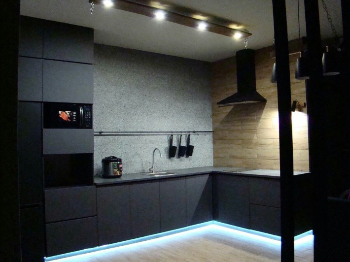 Хозяин Квартира студия Лофт Новострой Оболонь - фото 1