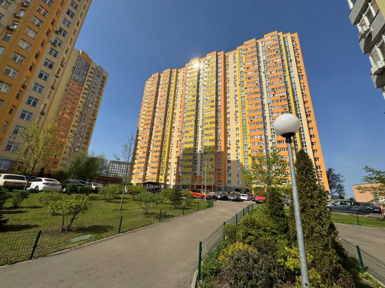 Оренда однокімнатної квартири ул. Сім'ї Кульженків 37 в ЖК «Яскравий» Київ