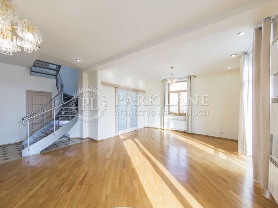 4r.  Khreshatik st. rent 160m+ Nice view. No% Киев