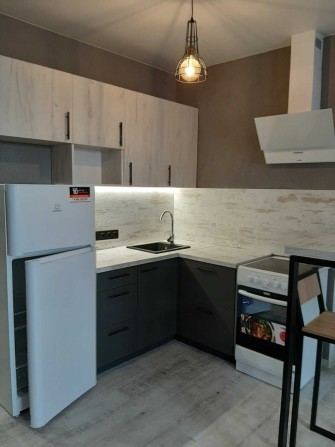 Стильна 1-на квартира в ЖК Каховський, є ГЕНЕРАТОР. вул.Каховська, 62а - фото 1