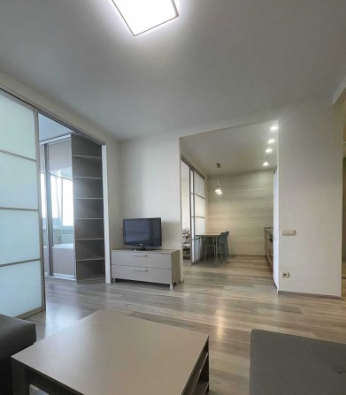 Теремківська 3а. Метро Теремки пішки 5 хв. 52м2. Від власника - фото 1