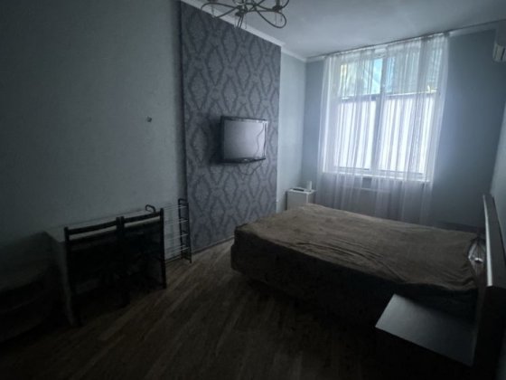 Вул. Ахматової, 22, генератор на тепло, електроенергію, воду !Новус. Київ