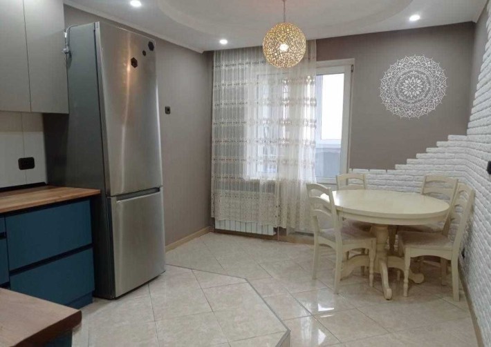 Здається 3к квартира 10 хв пішки м Васильківська - фото 1