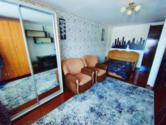 Здам 1 Лісовий, Поповича 18, цегла, ліс Київ