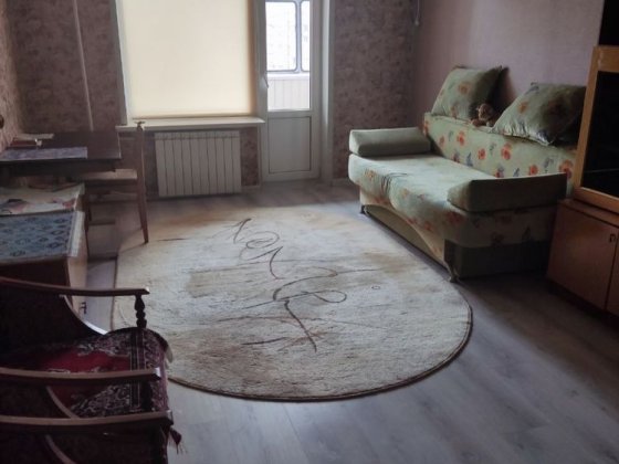 Здам  1 комнатну Данькевича 1/79 Киев