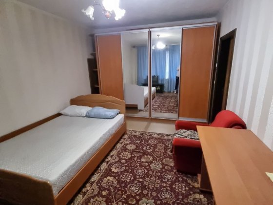 Сдам 1 кімнатну квартиру бульвар Висоцького 5 Київ